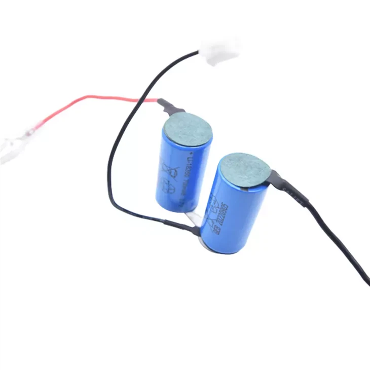7.4 V 700 mah Pil